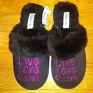 Aeropostale house shoes